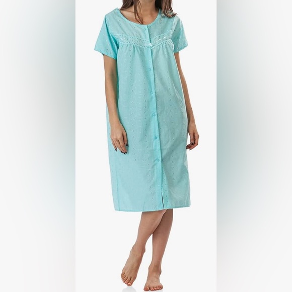 #529 - Short Sleeve Midi Button Front Eyelet Duster Lounging Robe, Green, SIZE M - Picture 1 of 12
